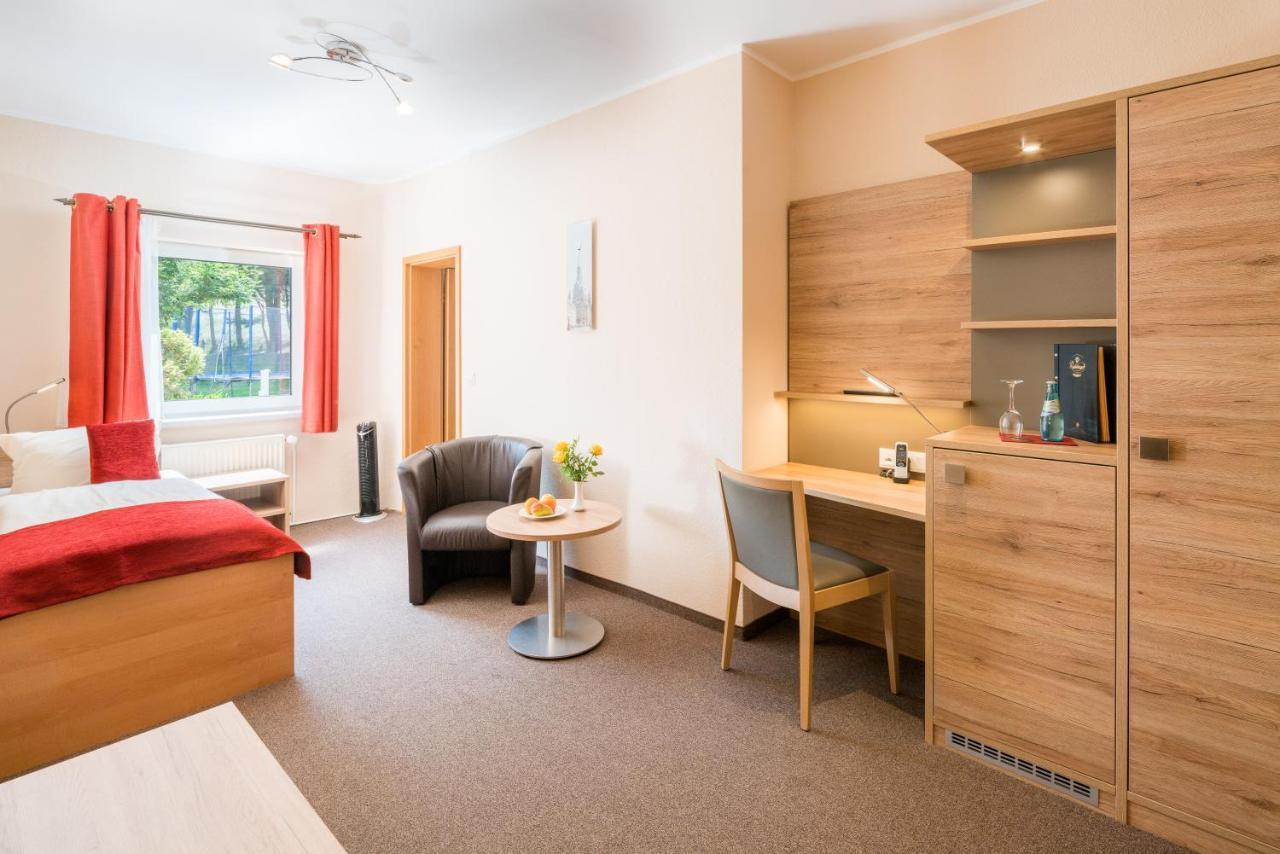Hotel Rabennest Rabenau Ngoại thất bức ảnh